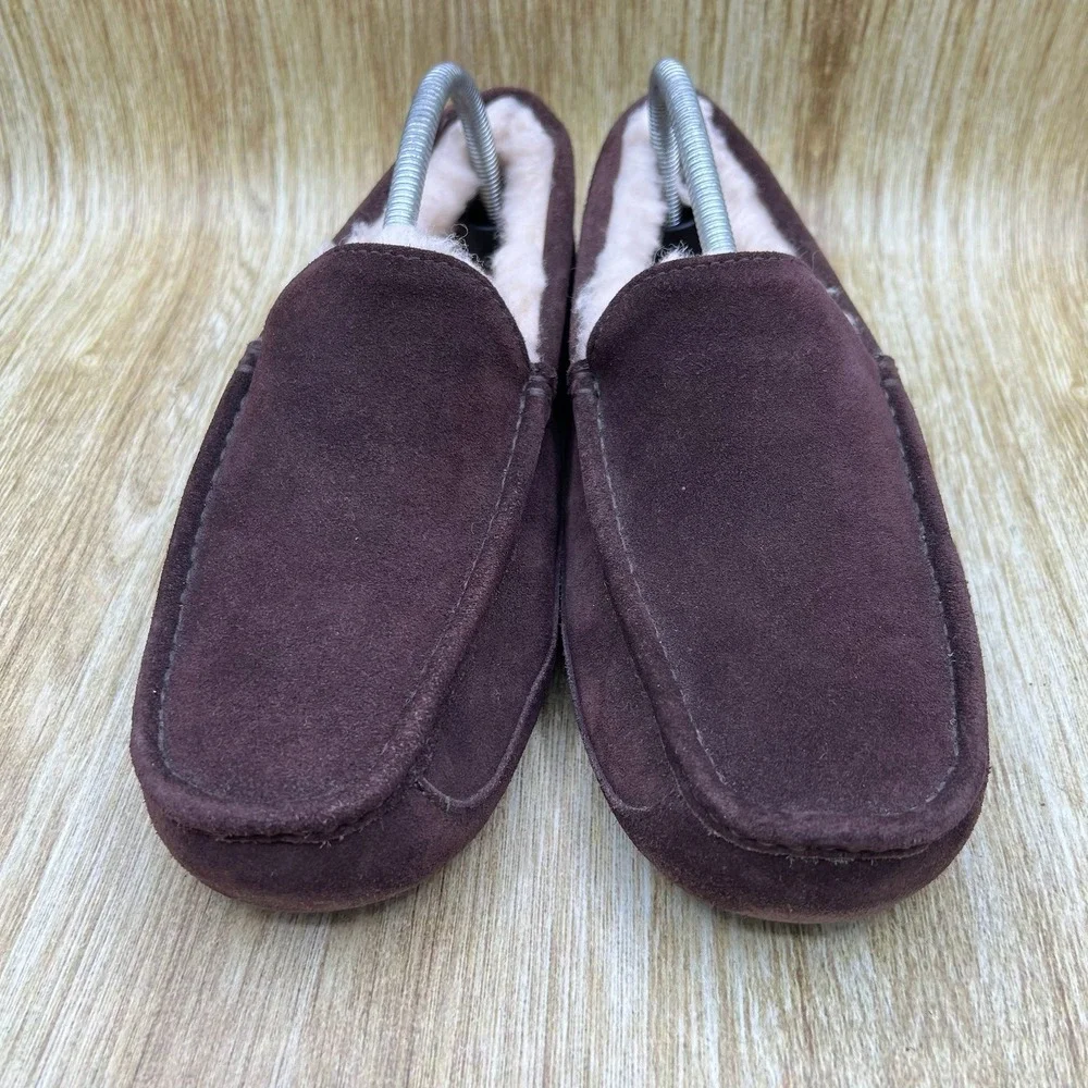 UGG Ascot Slipper Loafer Men's Size 9 Chocolate Brown Suede Wool Lined 1101110